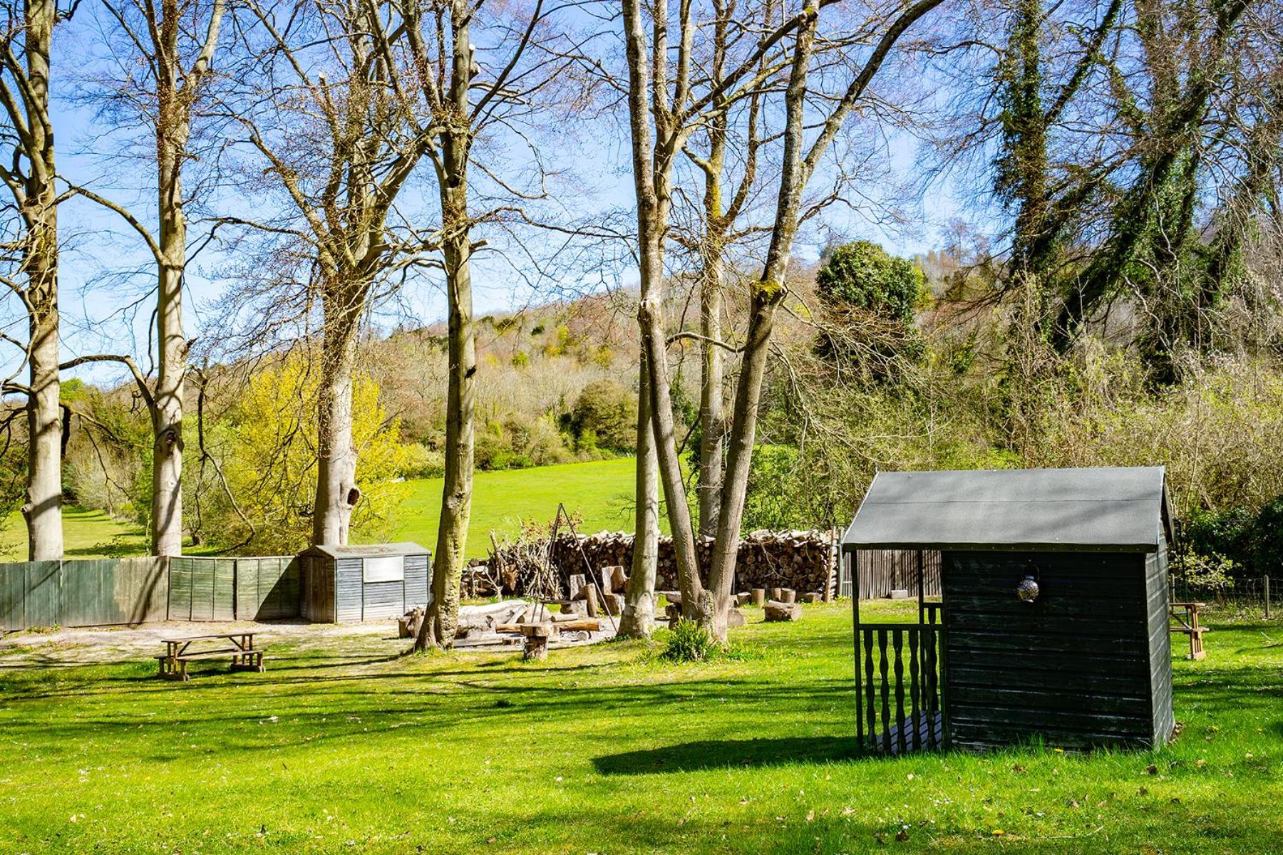 White Hill Shepherd'S Hut Apartment Halstead  Exterior photo